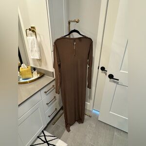 Skims Crew Neck Long Sleeve Slip Dress (Size 4x; Chocolate)